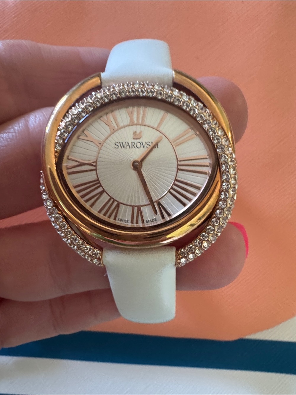 Swarovski Rose Gold Crystal Bezel White Strap Women's Watch New Battery Like New
